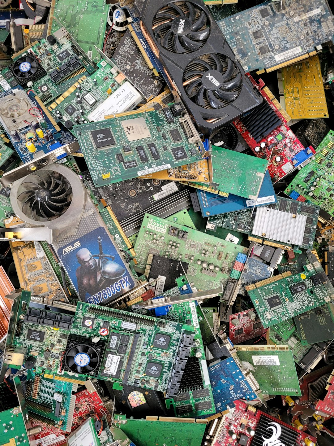 E-Waste Buyers in Bengaluru & Electronic Scrap Dealers